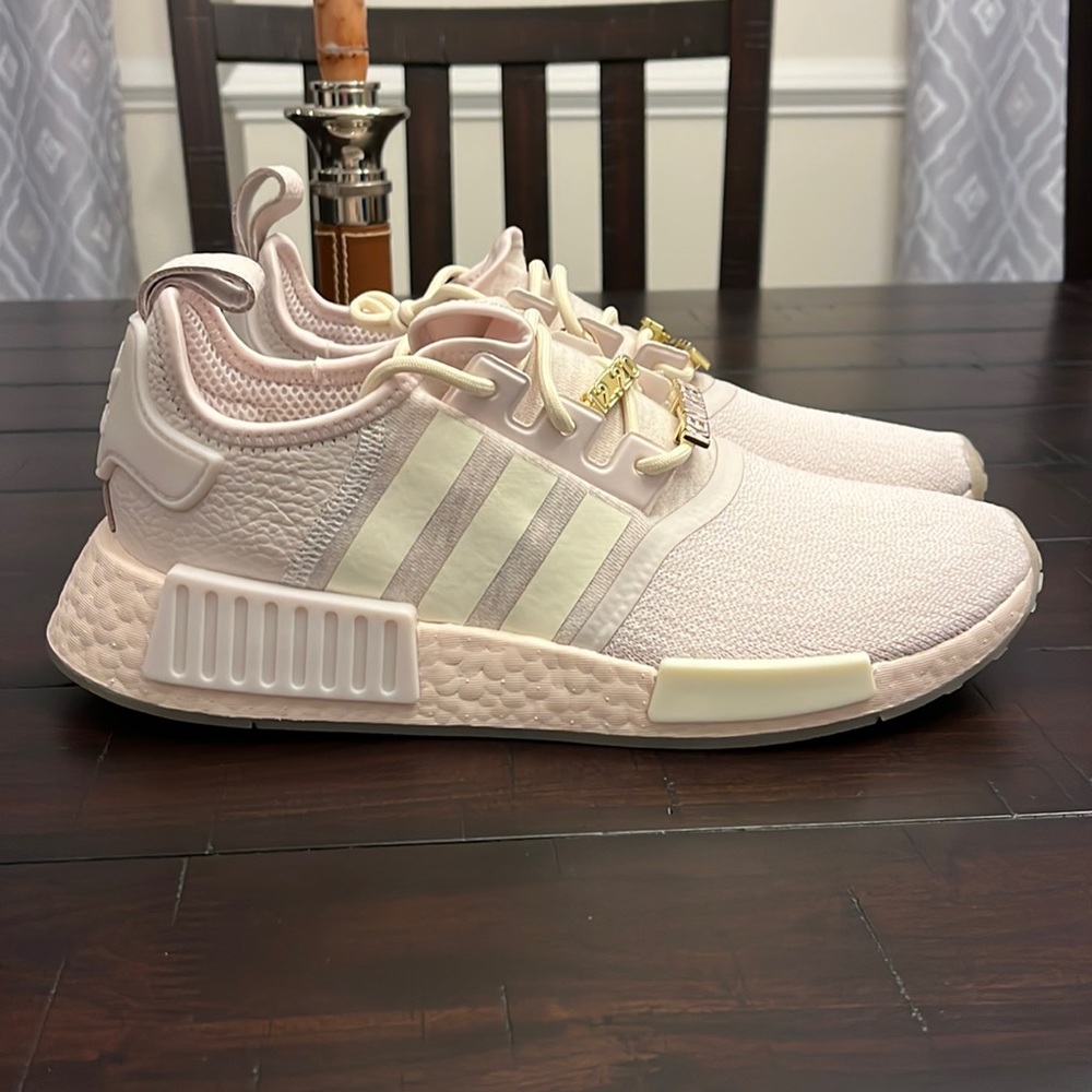 Adidas NMD_R1 x Keni Harrison NMD Boost Shoes Sneakers new GW8899 Women’s Size 9 - Picture 3 of 16